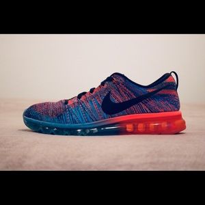 Men’s Nike Flyknit Airmax